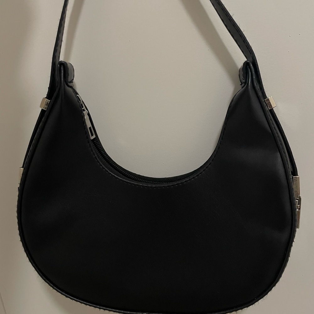 Elegant Black Women's Bag - Picture 3 of 3